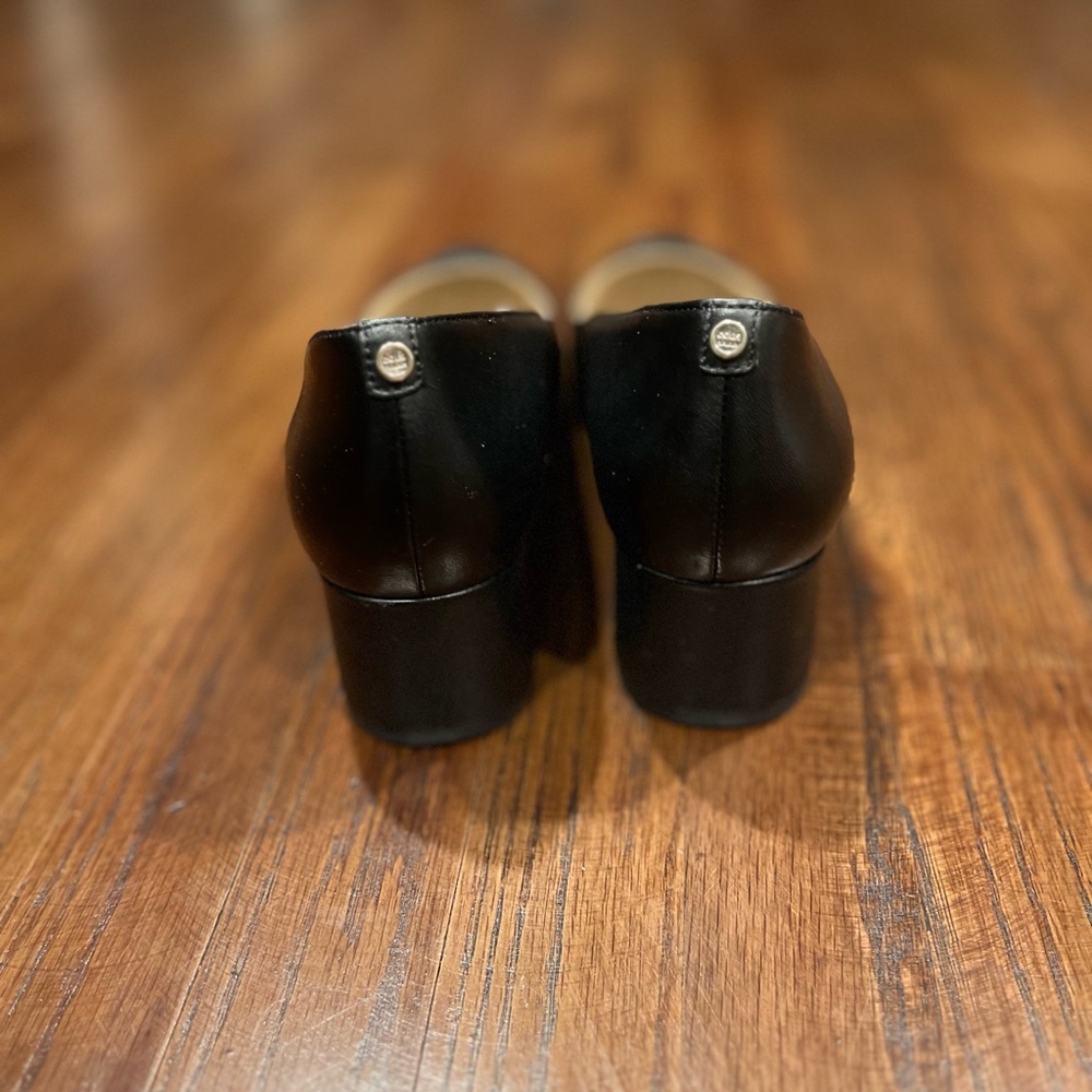 COLE HAAN Women's Go-To Block Heel Pumps - Picture 8 of 10